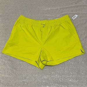 NWT Old Navy Shorts Chartreuse 2X